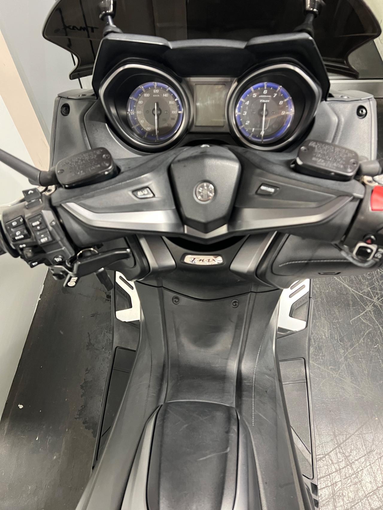 Yamaha TMAX 560 Tech max