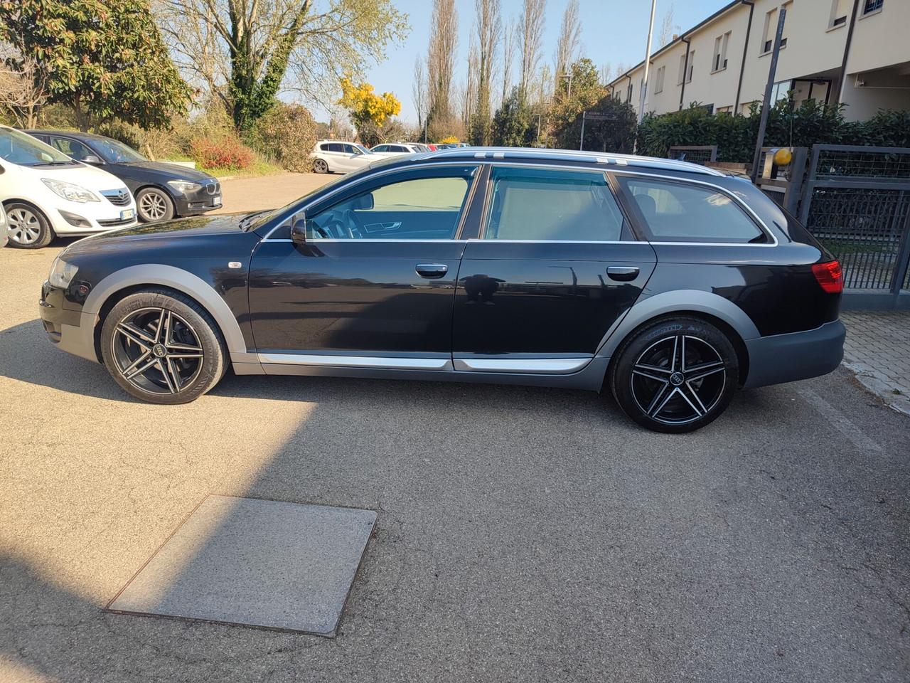 AUDI ALLROAD QUATTRO A6 STUPENDA TIPTRONIC TDV6