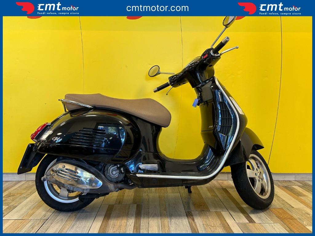 Vespa GTS 300 - 2018