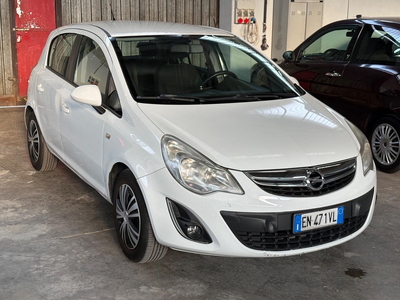 Opel Corsa 1.2 85CV 5 porte GPL-TECH Edition