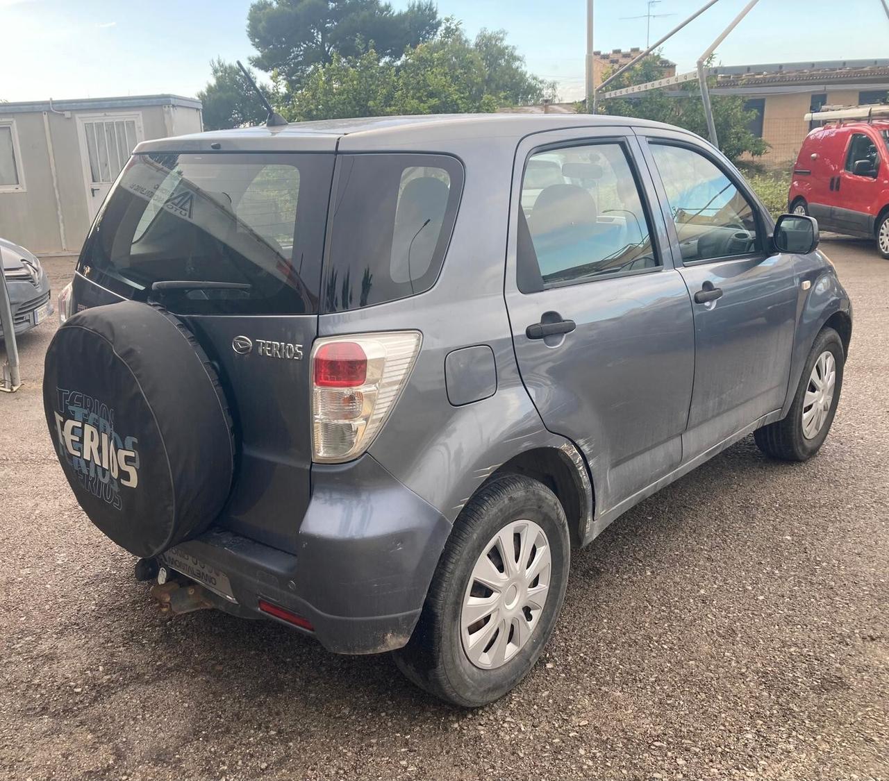 Daihatsu Terios 1.5 2WD B Easy Five