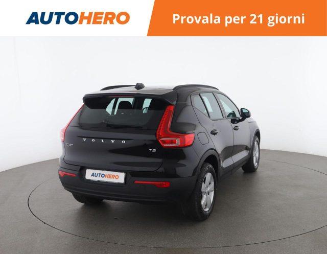VOLVO XC40 T2 Geartronic Momentum Core