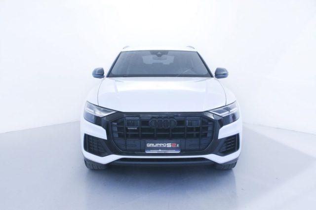 AUDI Q8 50 MHD 286 CV quattro tiptronic Sport BLACK PACK