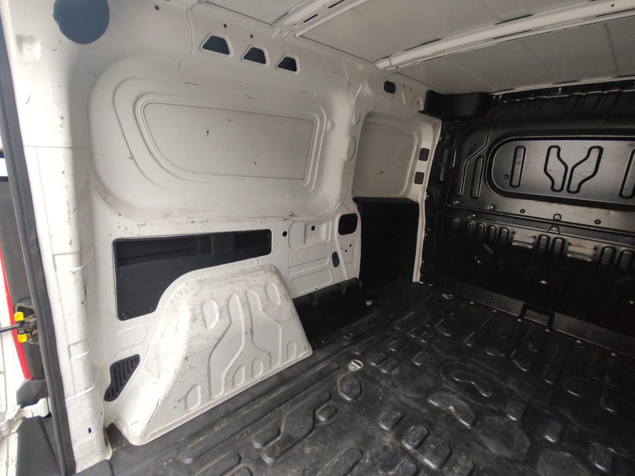 Opel Combo 1.4i cng ecoM turbo 120cv L2H1 E6(E5), BENZ/METANO, EURO6B, OK NEOPATENTATI