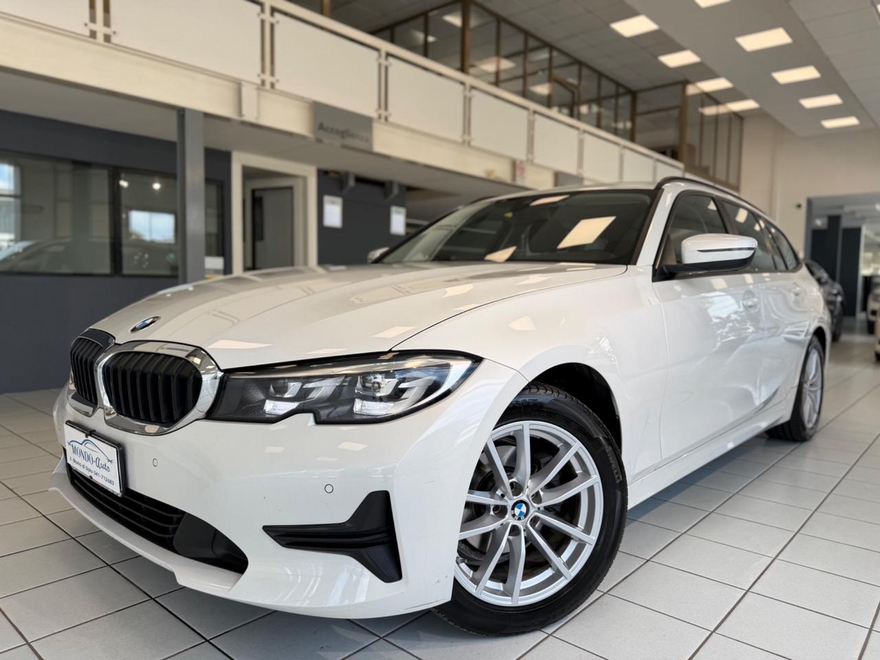 Bmw 318d 48V Touring Business Advantage