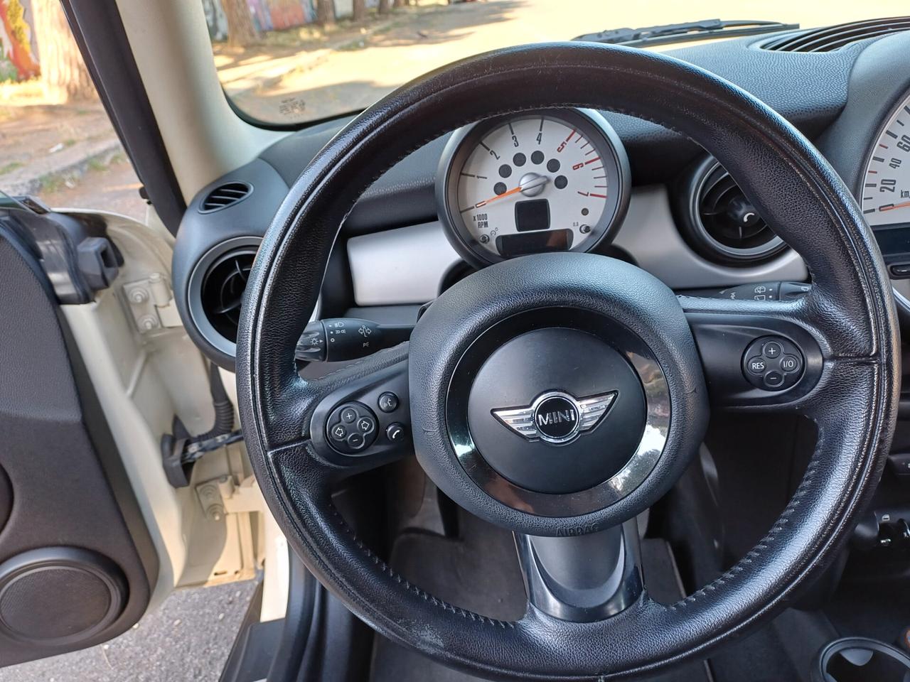 Mini 1.6 16V Cooper D