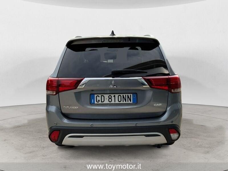 Mitsubishi Outlander 3ª serie 2.0 2WD CVT Instyle SDA