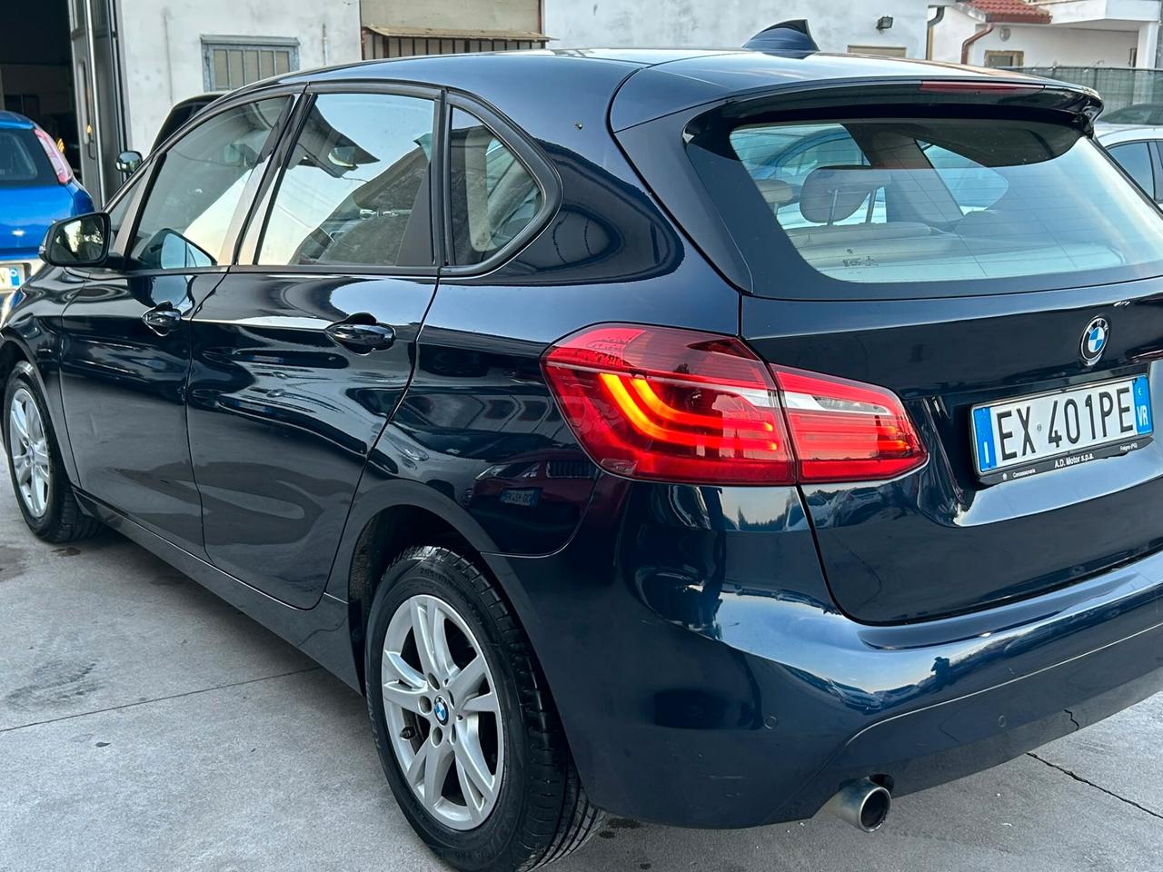 Bmw 216 218d Active Tourer Sport con cambio manuale