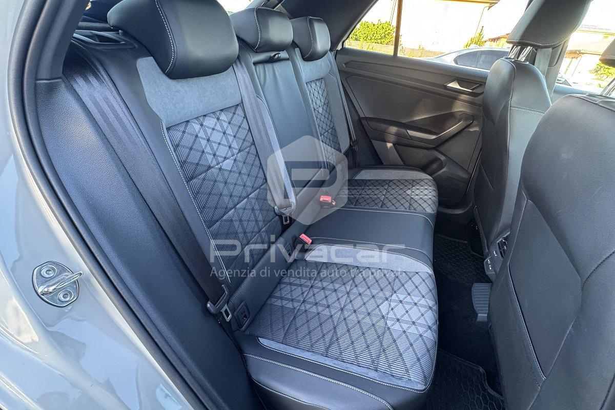 VOLKSWAGEN T-Roc 1.5 TSI ACT DSG R-Line Plus