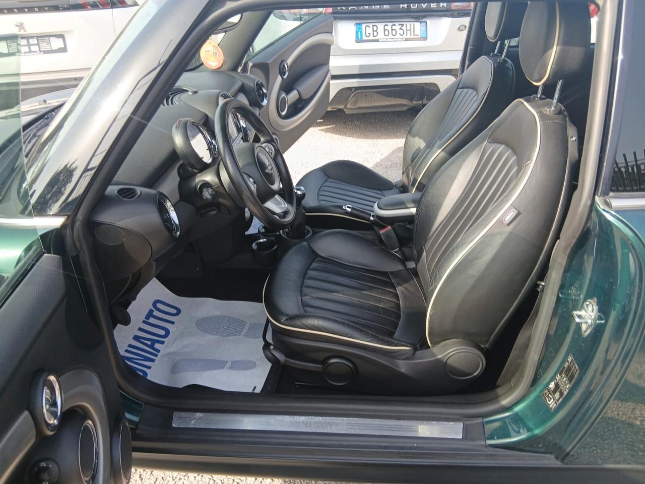 Mini 1.6 16V Cooper D