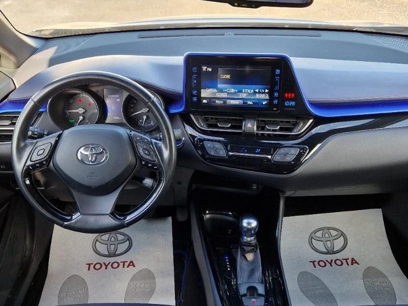 Toyota C-HR (2016-2023) 1.8 Hybrid E-CVT Style