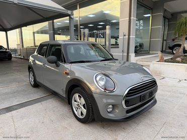 MINI Mini One D 5 porte