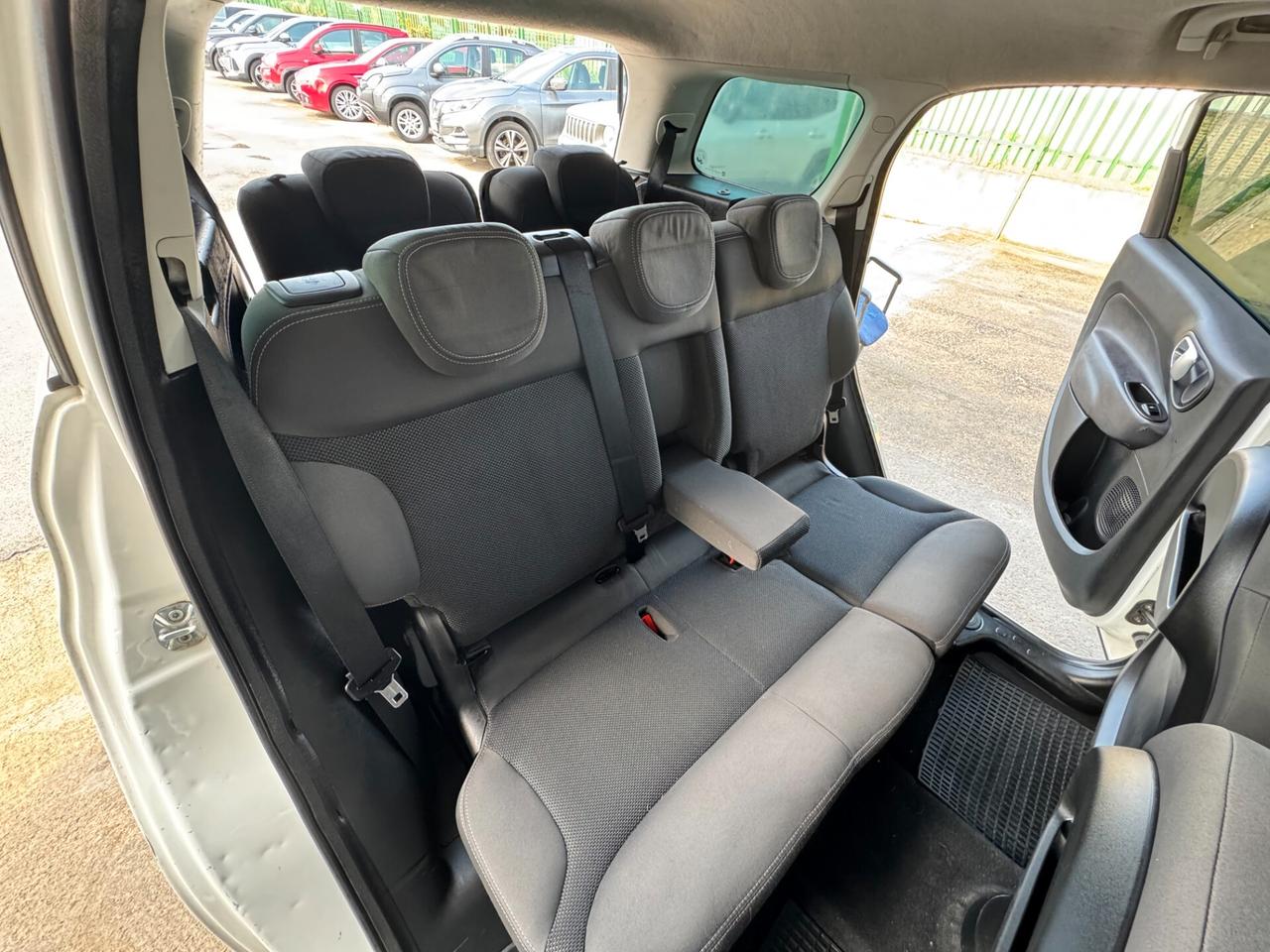 Fiat 500L Living 1.6 Multijet 105 CV Lounge 7 POSTI (motore nuovo)