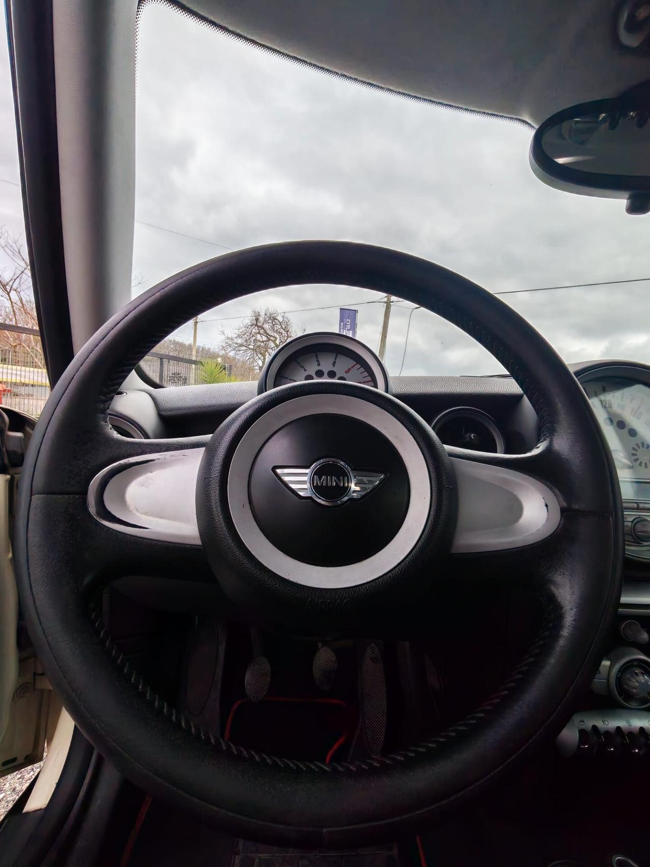 Mini 1.6 16V Cooper D Chili