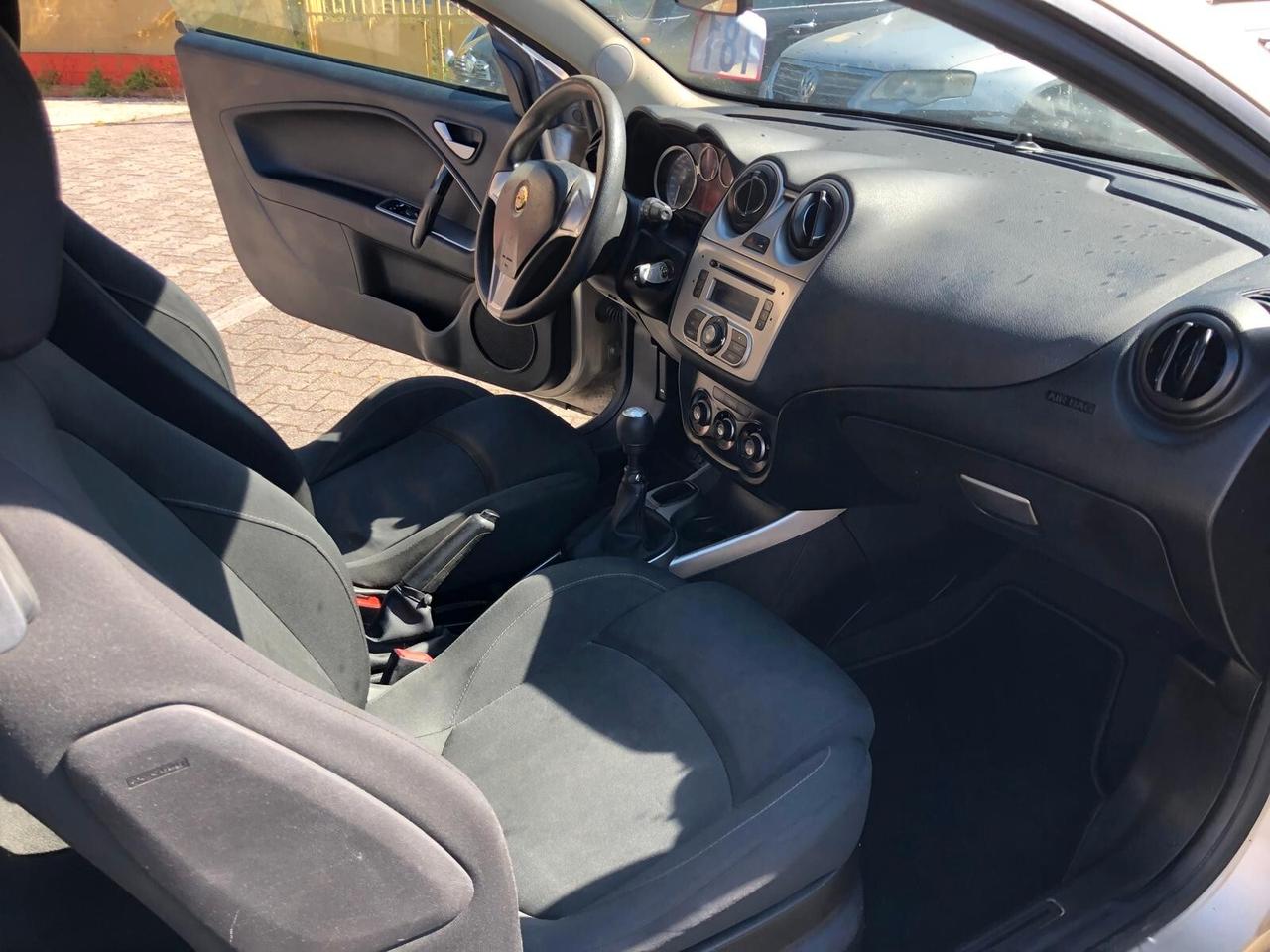 Alfa Romeo MiTo 1.4 8V ADATTA PER NEOPATENTATI CON GARANZIA 12 MESI E POSSIBILITA' DI ESTENSIONE FINO A 36 MESI!!!