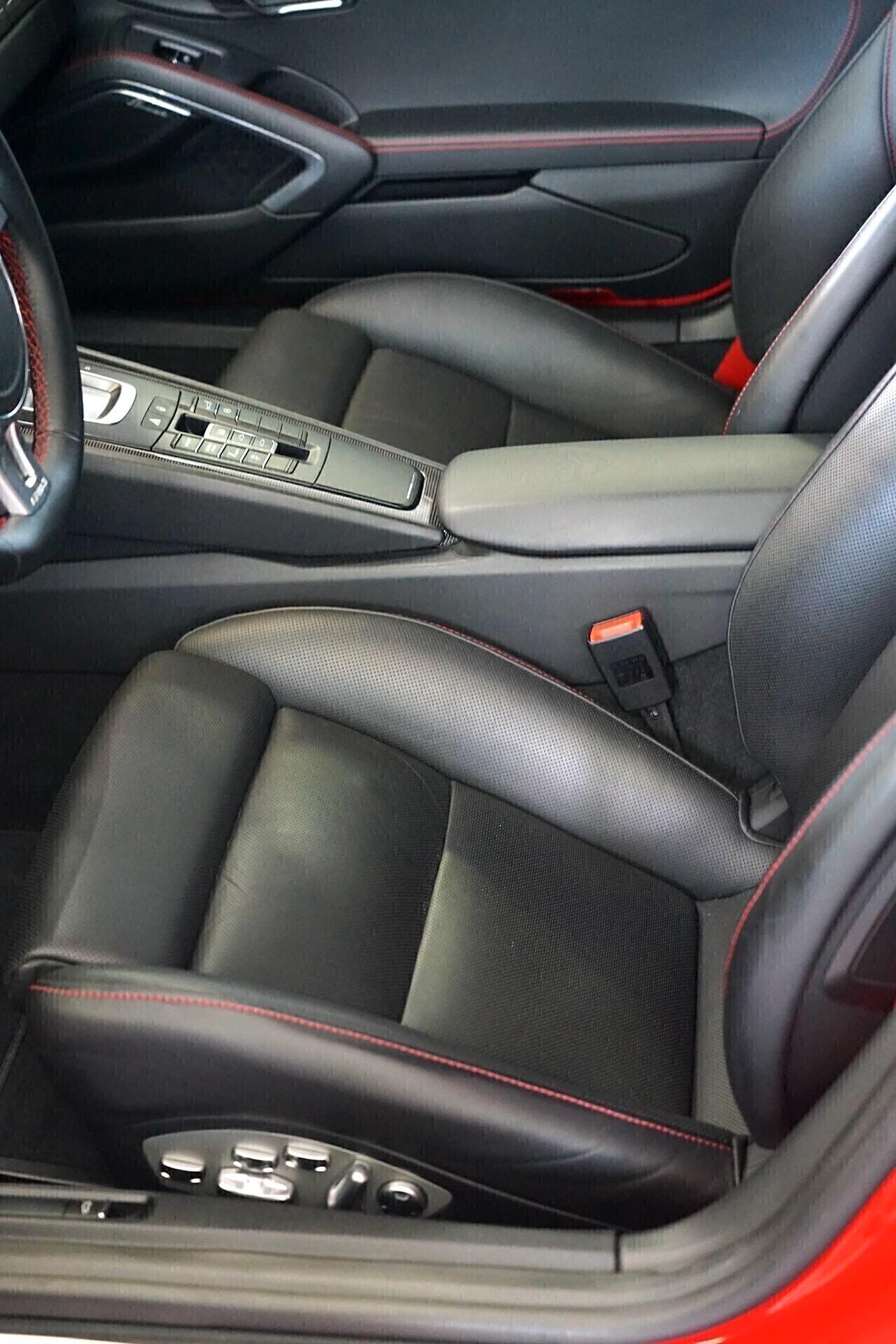 Porsche 911 Turbo S