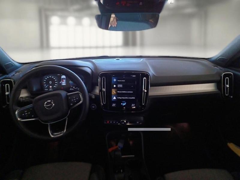 VOLVO XC40 T4 RECHARGE PLUG-IN AUTO CORE SUV
