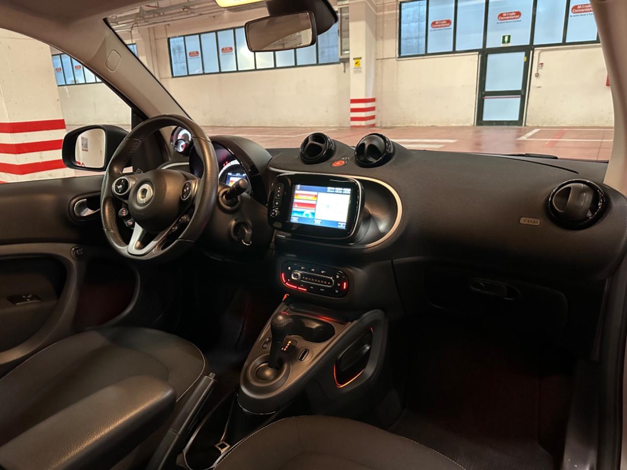 Smart Fortwo 90CV TURBO Superpassion NAVI LED