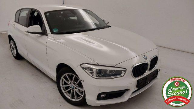 BMW 118 i 5p. Advantage Automatica Led Navi