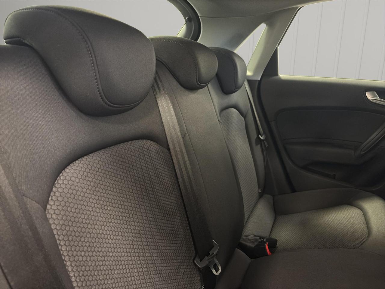 Audi A1 Sportback 1.6 tdi Ambition 90cv