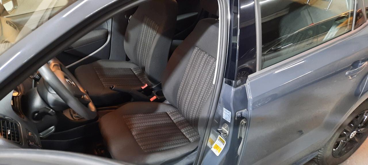 Volkswagen Polo 1.0 MPI 5p. Business Trendline