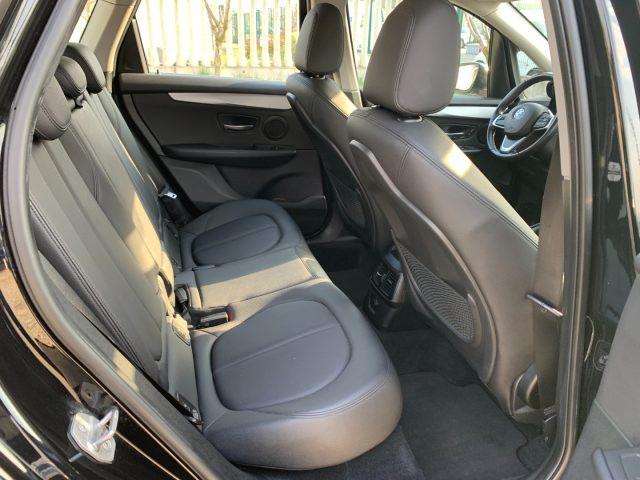 BMW 216 i Active Tourer Luxury