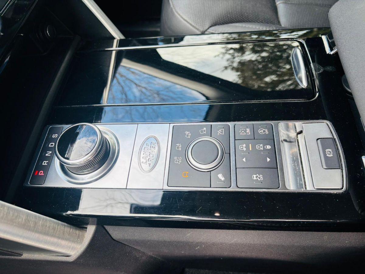 Land Rover Discovery 5 2.0 SD4 240 HSE Autocarro 7 posti