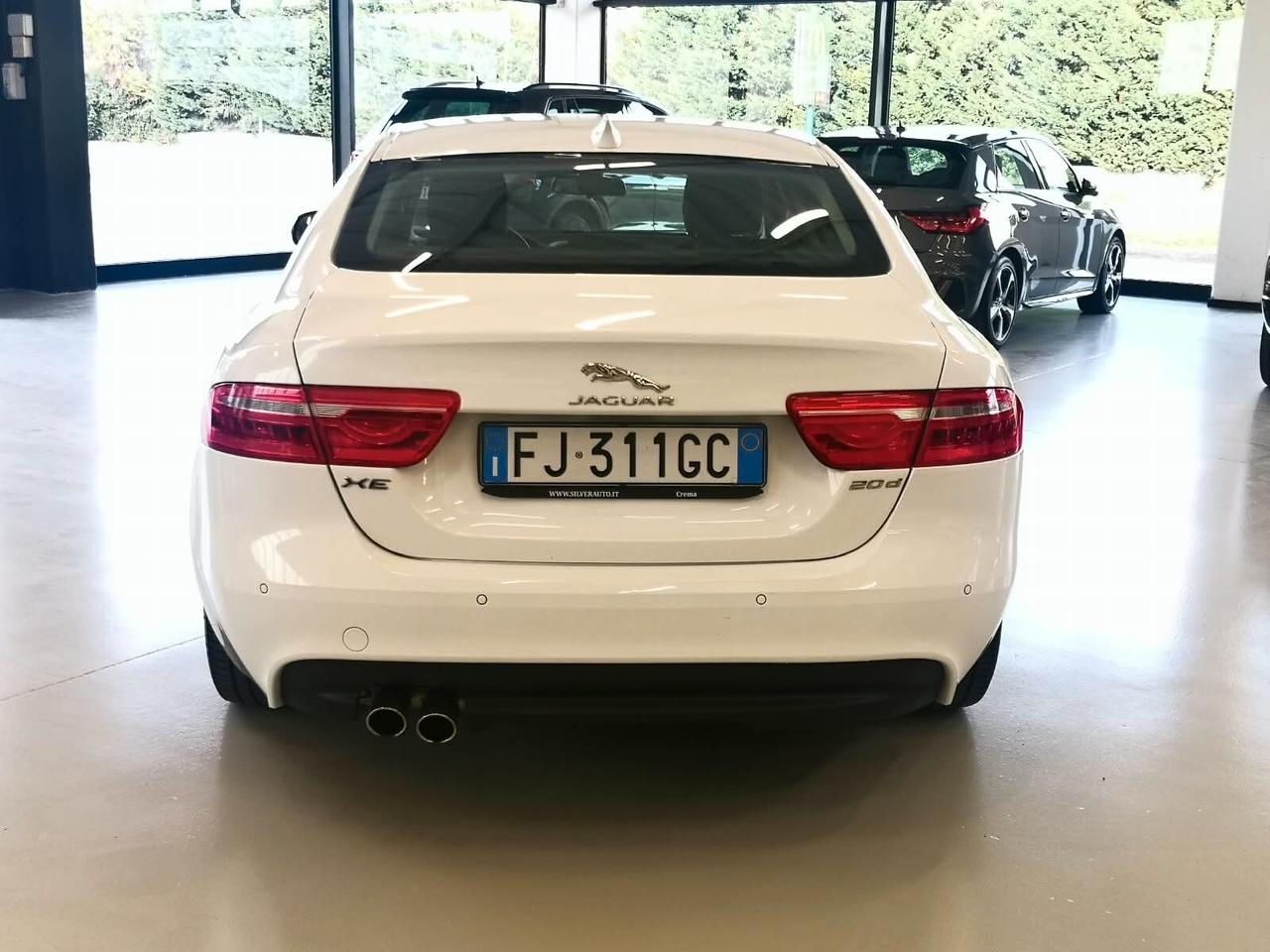 Jaguar XE 2.0 D 180 CV aut. ***PELLE***NAVI***