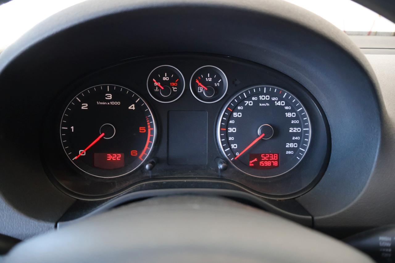 Audi A3 1.6 tdi Ambiente 90cv okneopatentati