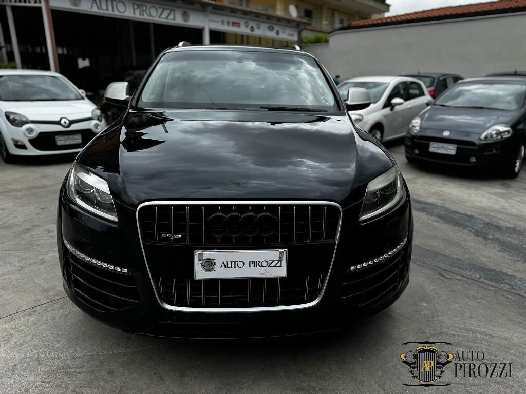 AUDI Q7 6.0 V12 DIESEL 500CV 2012