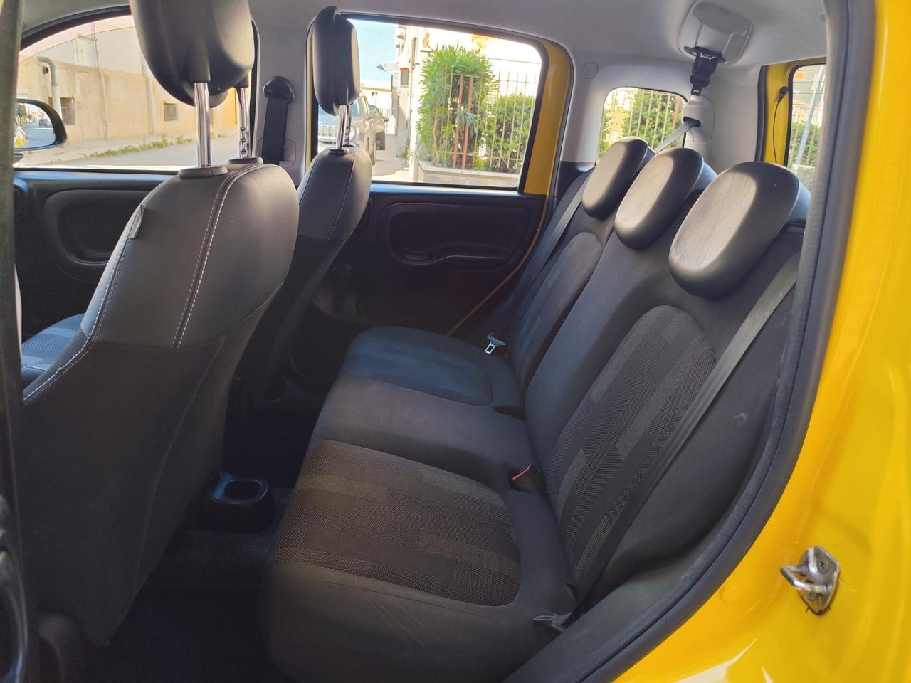 Fiat Panda 1.2 BENZ/GPL 69CV CROSS 5 POSTI