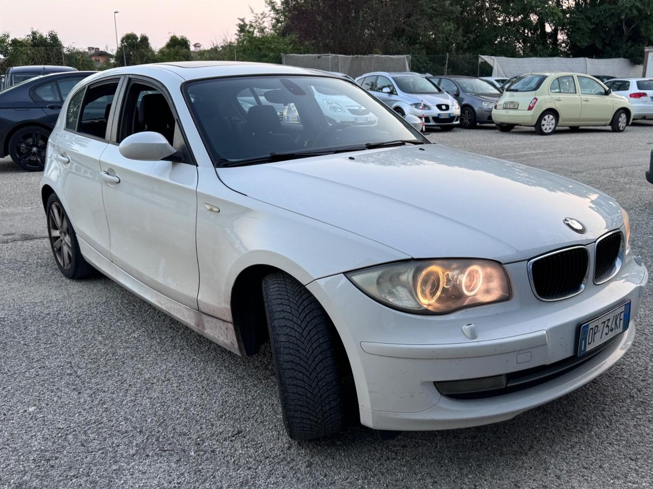 Bmw 118 116i cat 5 porte Attiva