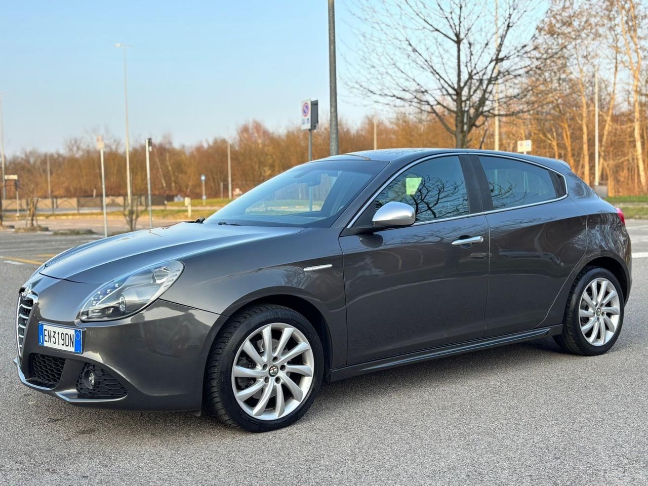 Alfa Romeo Giulietta 2.0 JTDm-2 140 CV Distinctive