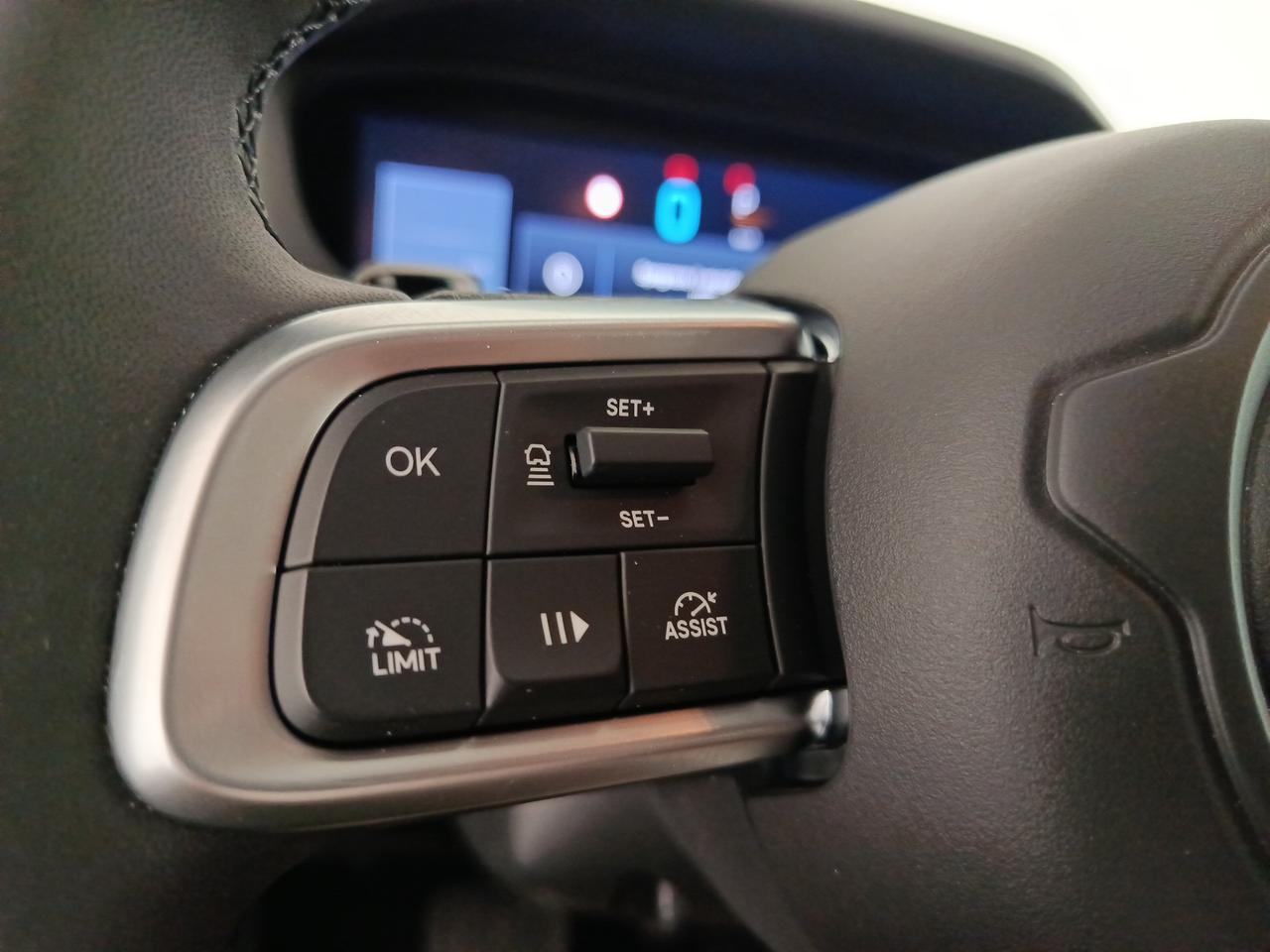 JEEP Avenger - Avenger 1.2 Turbo 110 CV e-Hybrid Altitude