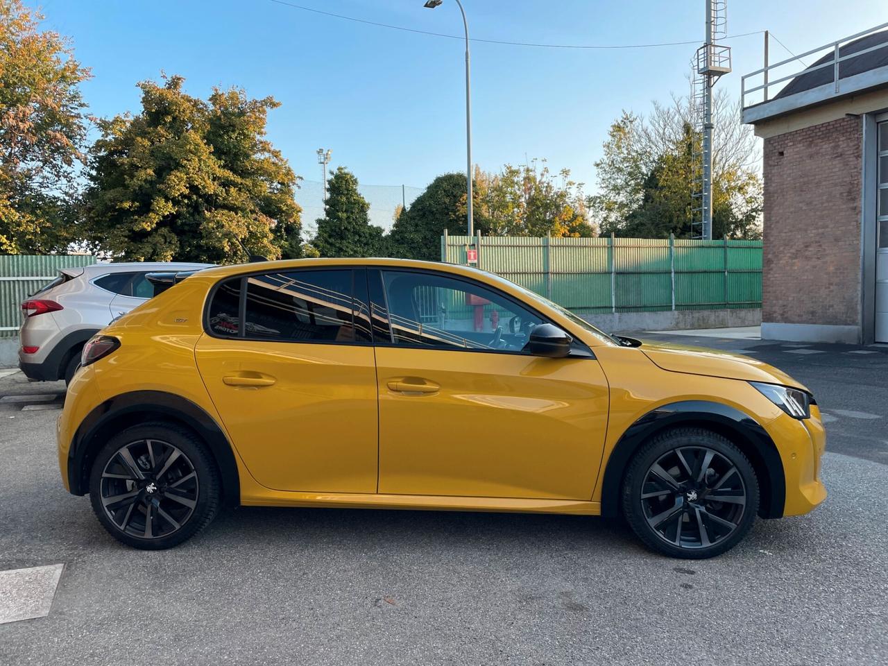 Peugeot 208 130 CV GT AUTOMATICA- FULL SERVICE Peugeot- UNICO PROPRIETARIO