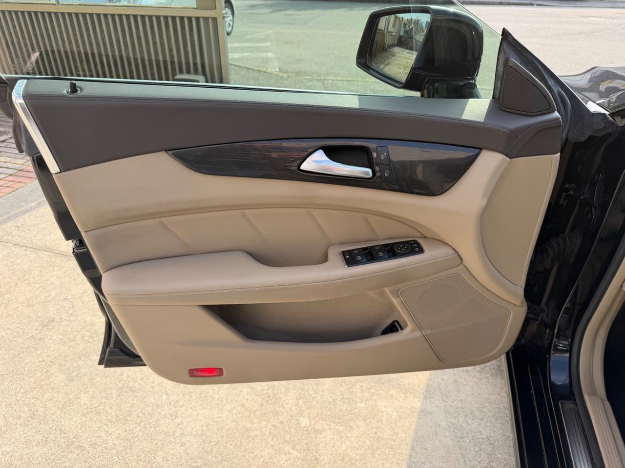 Mercedes-benz CLS 350 CDI BlueEFFICIENCY