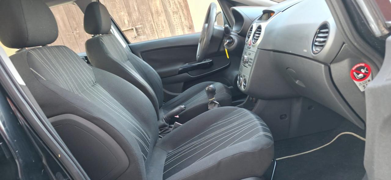 Opel Corsa 1.2 80CV 5 porte GPL-TECH Club neopatentati