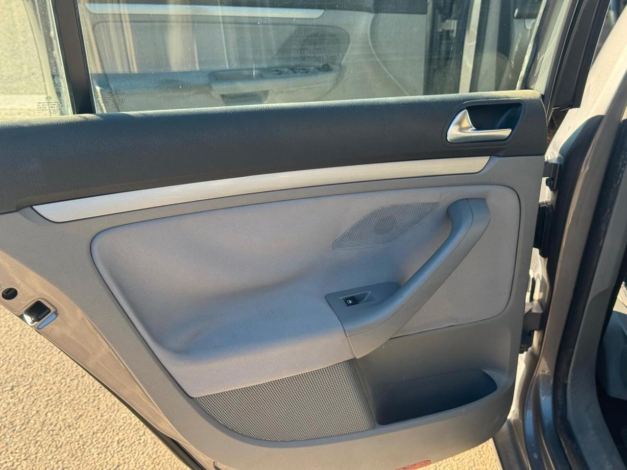 Volkswagen Golf 2.0 TDI DPF 4mot. 5p. GT Sport