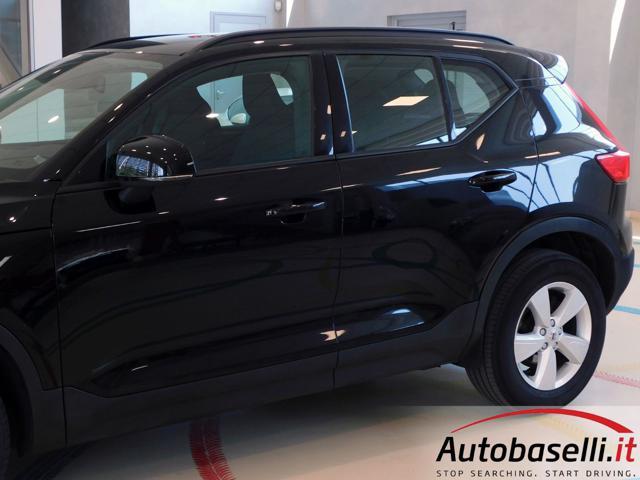 VOLVO XC40 T2 AUTOMATICO GEARTRONIC ESSENTIAL