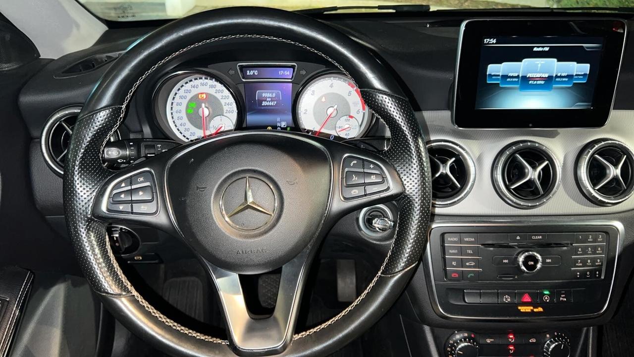 Mercedes-benz C 220 Dark night Premium