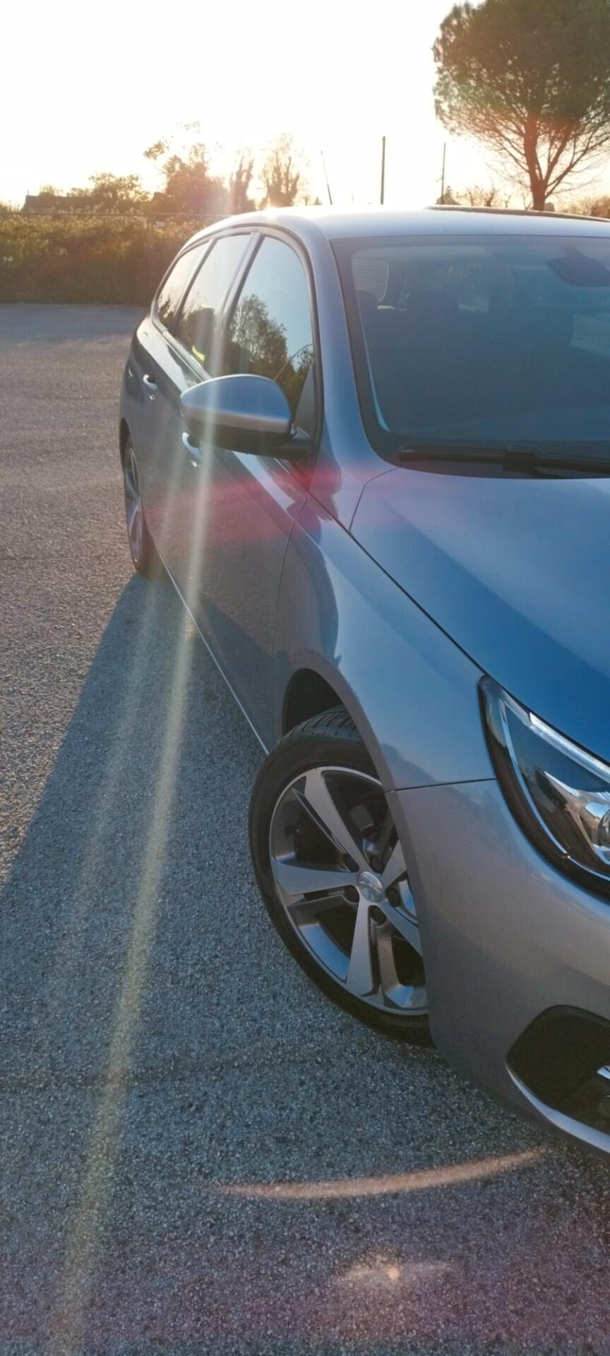 Peugeot 308 BlueHDi 100 S&S SW Active