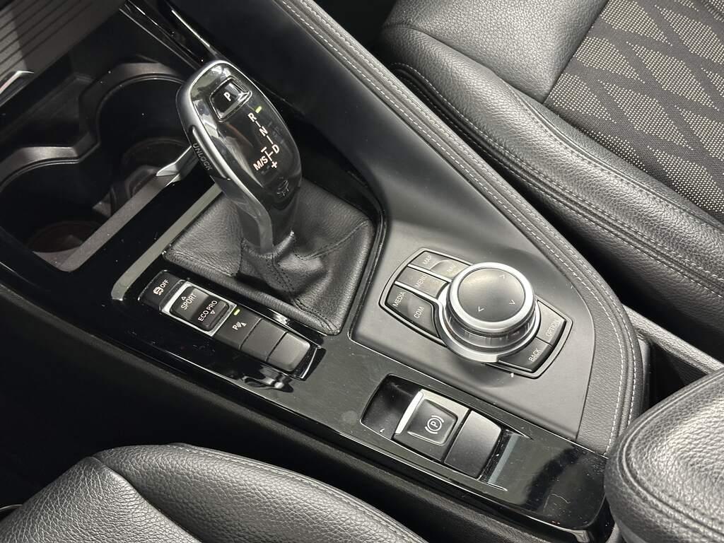 BMW X1 18 d xLine sDrive Steptronic