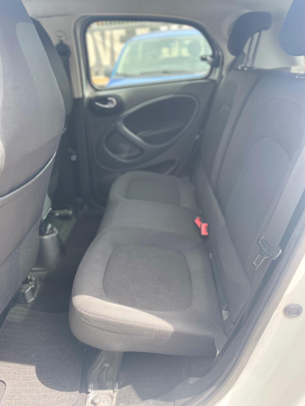 Smart ForFour 70 1.0 Passion