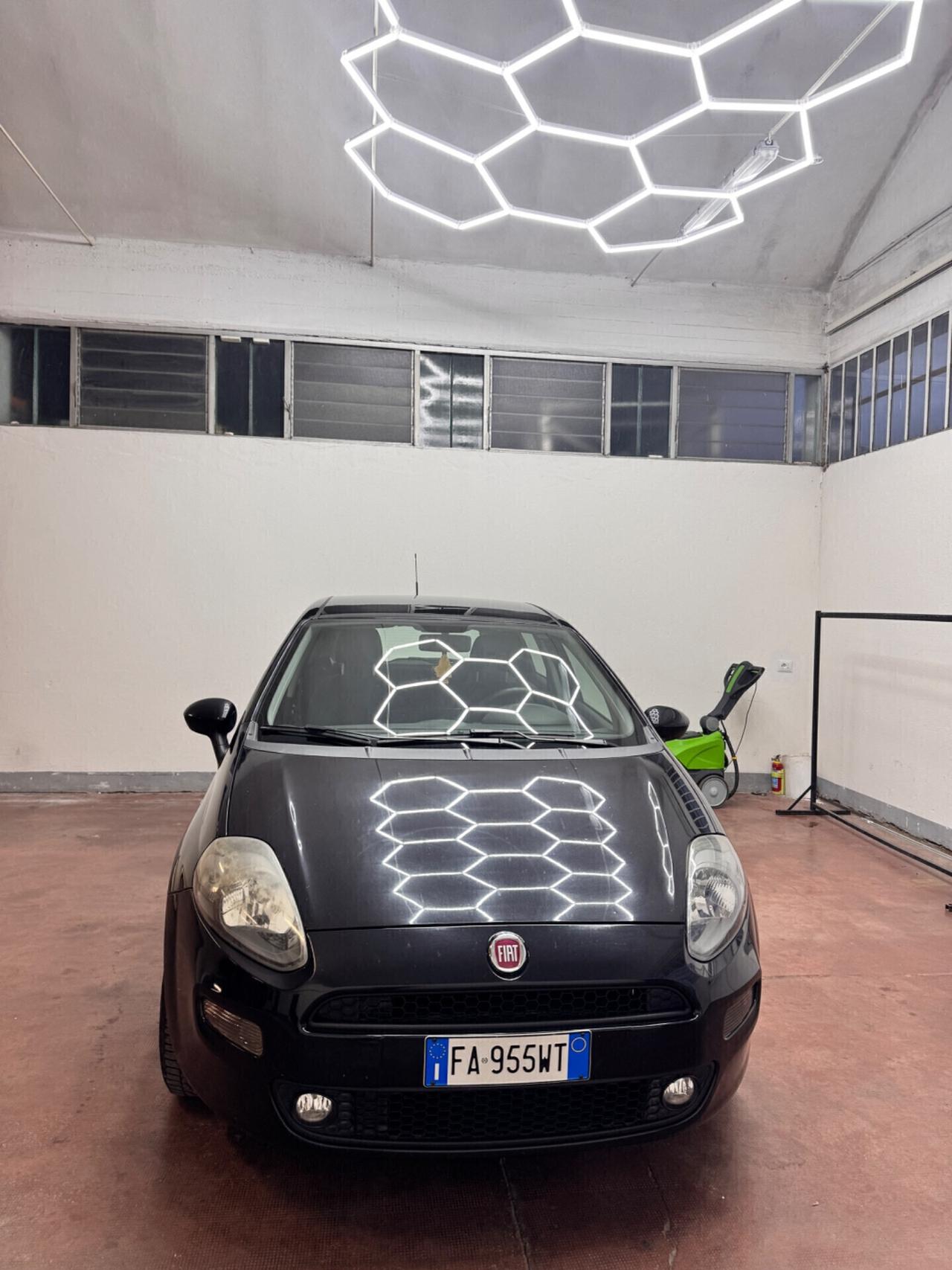 Fiat grande Punto 2015 GPL