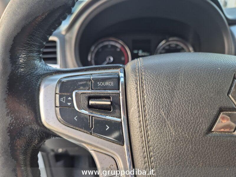 Mitsubishi L200 Cab VI 2019 Diesel d.cab 2.3d Invite Connect 4wd 150cv
