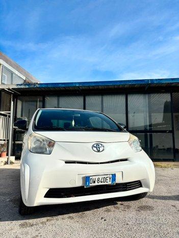 Toyota iQ AUTOMATICA