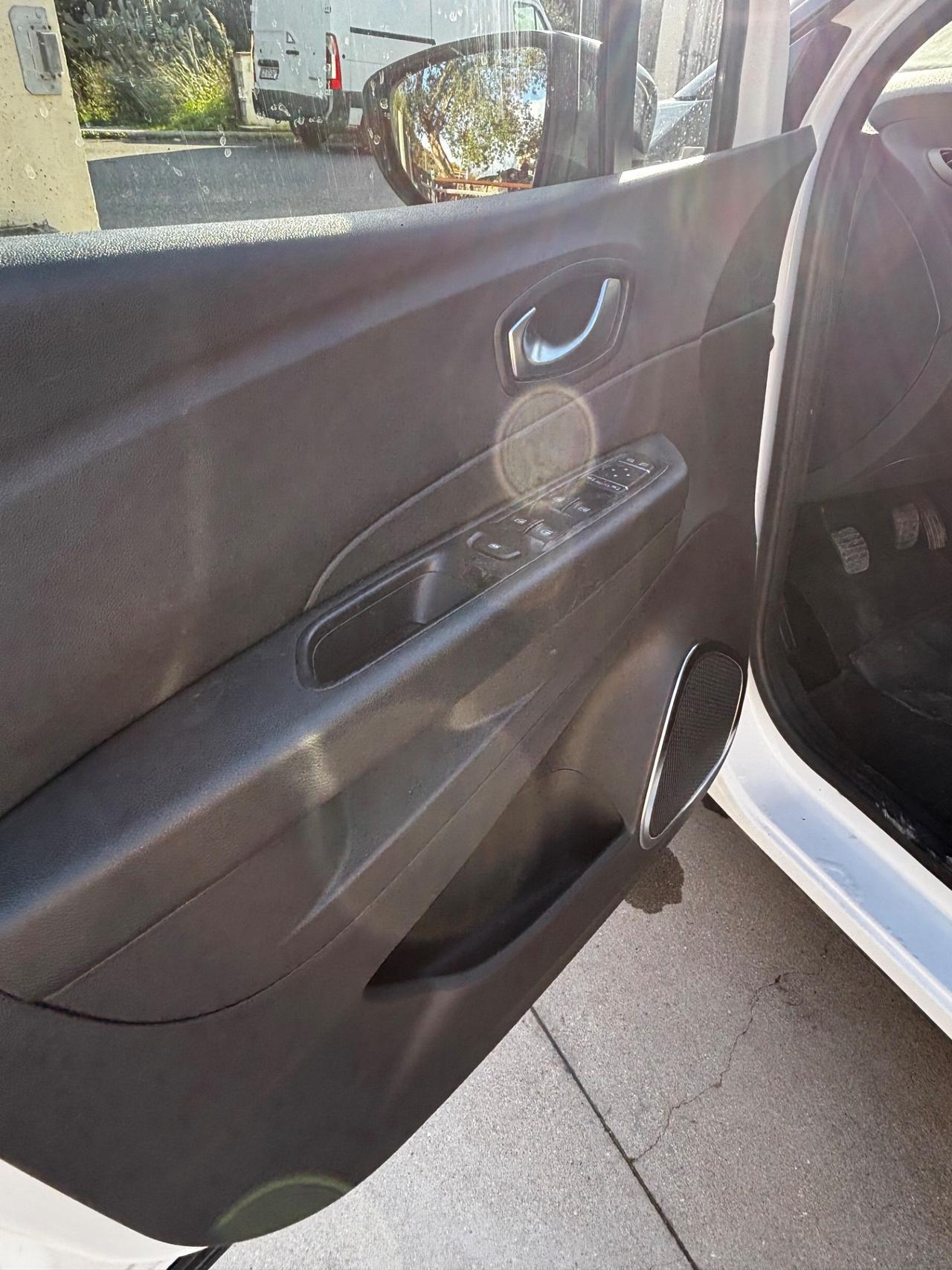 Renault Captur dCi 8V 90 CV Sport Edition2