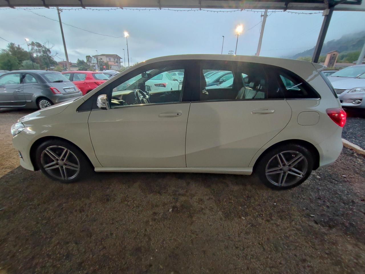 Mercedes-benz B 200 CDI Automatic Executive