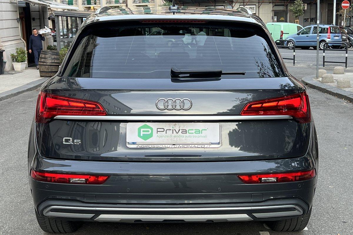 AUDI Q5 35 TDI S tronic Business
