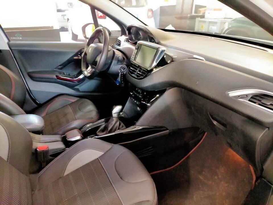 PEUGEOT 2008 1.2 PureTech 110 SeS GT LINE